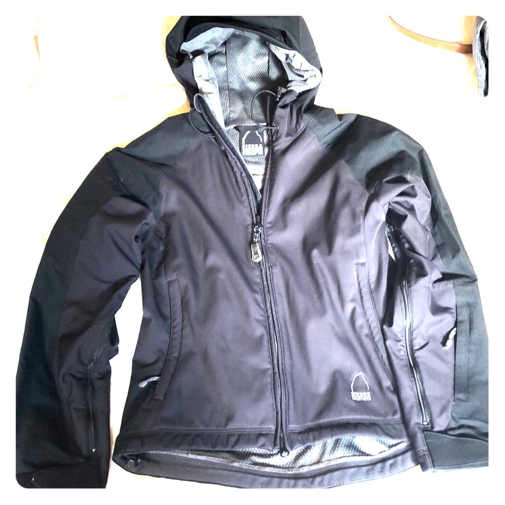 Sierra Designs light hooded jacket